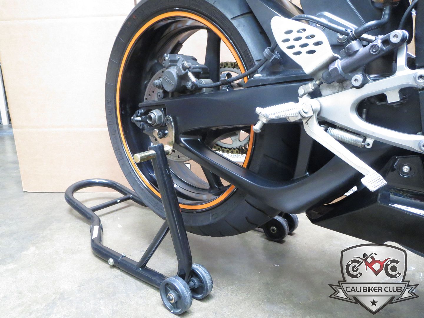 Silver Steel 6mm Rear Swingarm Motorcycle Spool Sliders Stand M6 Pair